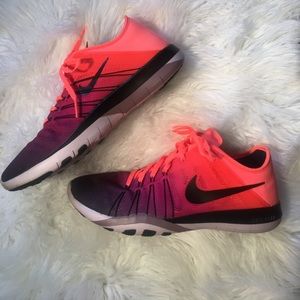 ✨Nike Free TR 6 Training Shoes✨