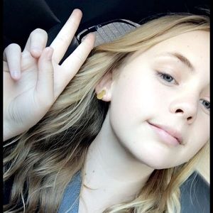 Meet your Posher, Bre