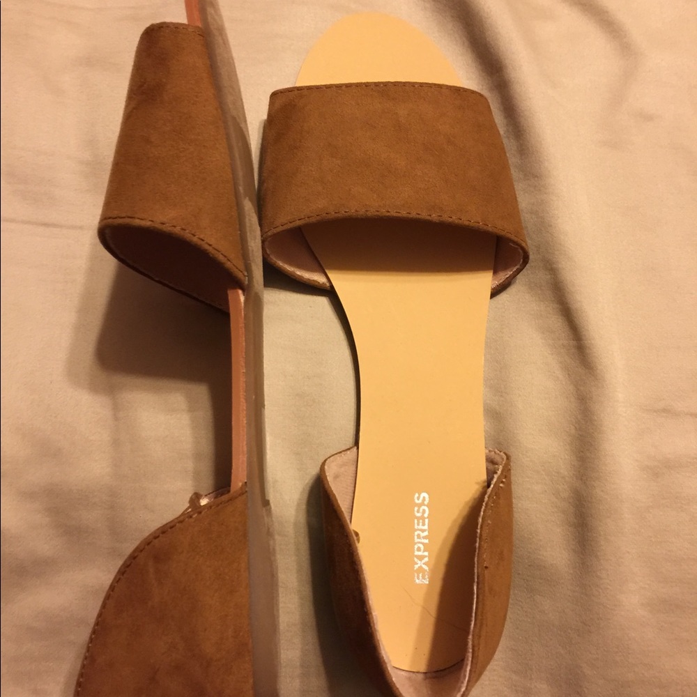 Express Sandals size 8