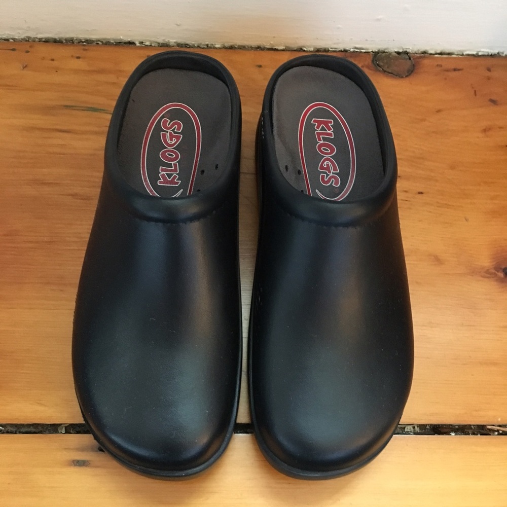 Non slip working shoes