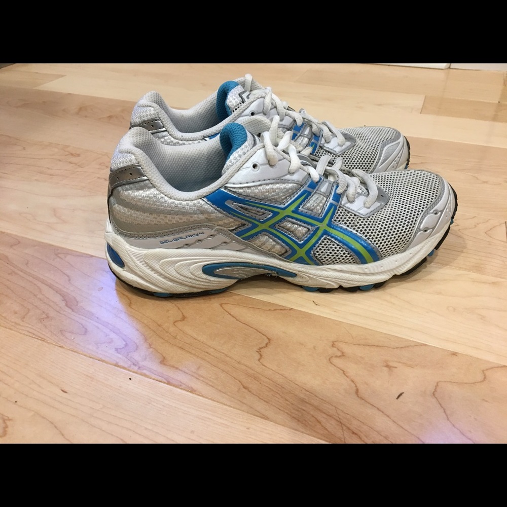 Women's Asics Gel Galaxy 4 Running Shoes size 6.5