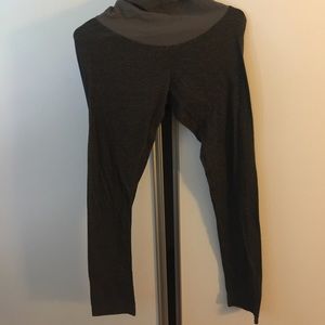 Maternity leggings