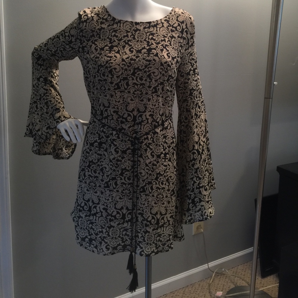 Ark & Co. dress size small