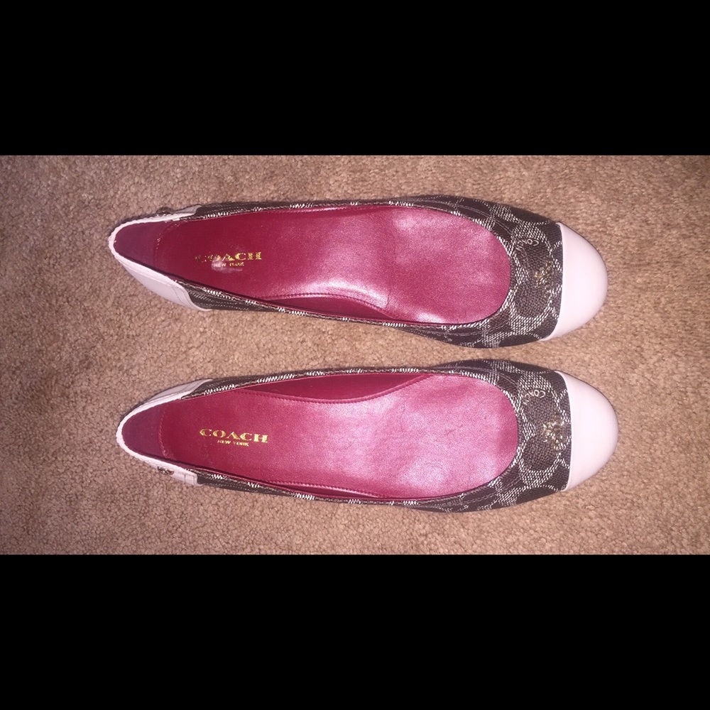 Authentic Coach Flats