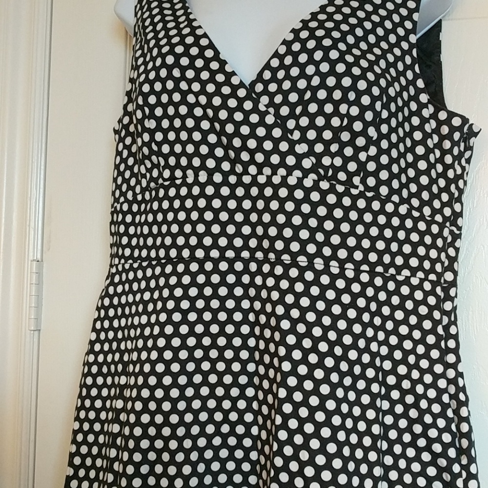 16w black with white polka dot dress