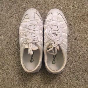 Nfinity Cheer Shoes Size 7