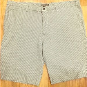 Michael Kors Striped Seersucker Shorts (38)