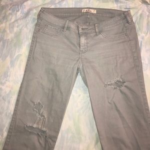 Hollister distressed grey skinny jeans😍