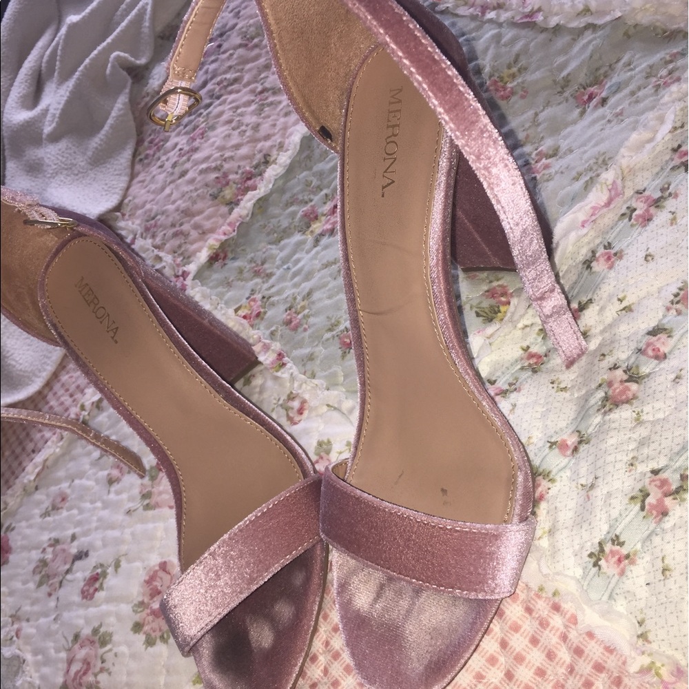 Merona light pink velvet material heels