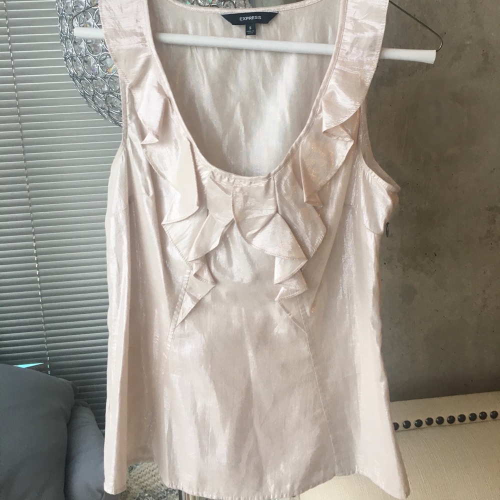 Express light cream shirt with silver threading
