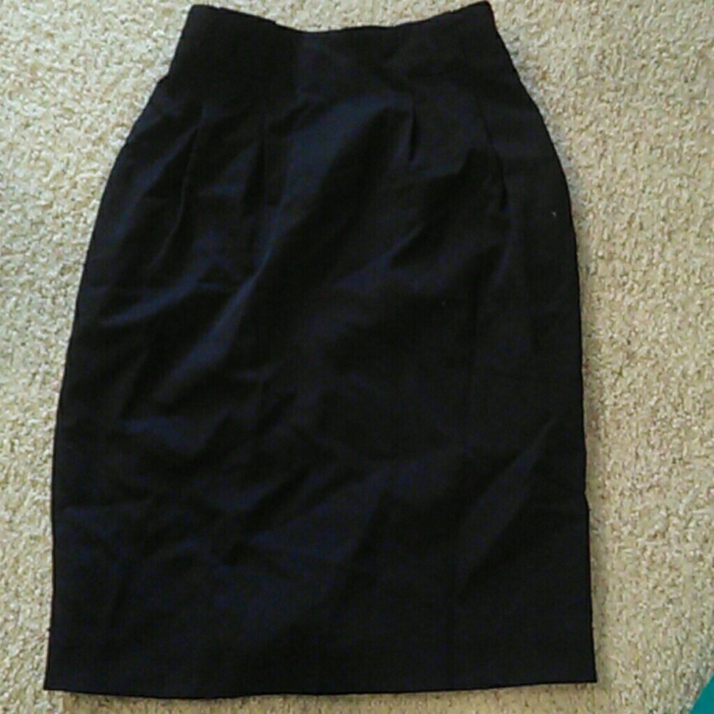 Black skirt