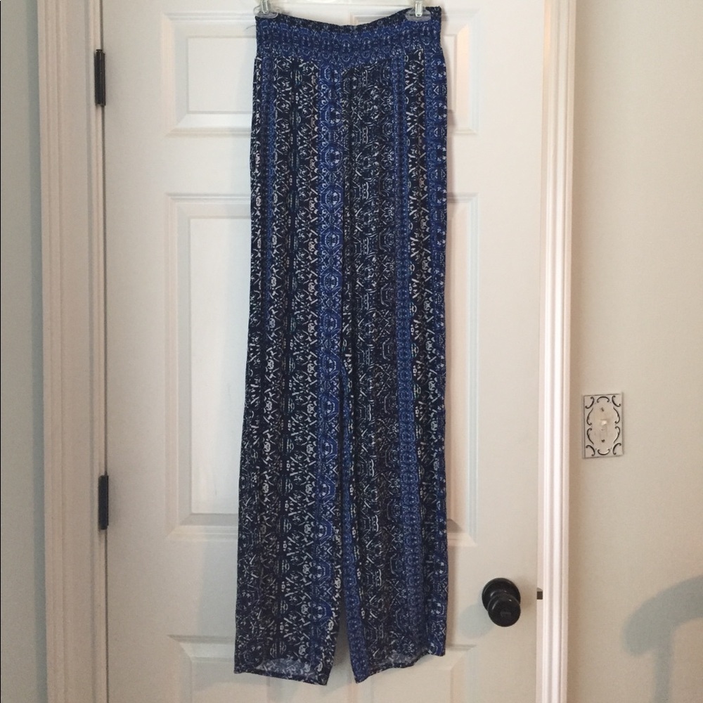 Forever 21 Flowing Cerulean Patterned Pants