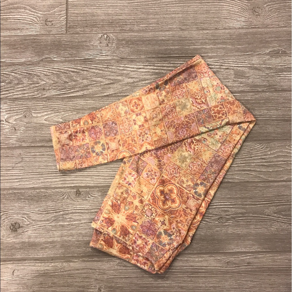 Lularoe Tall & Curvy leggings