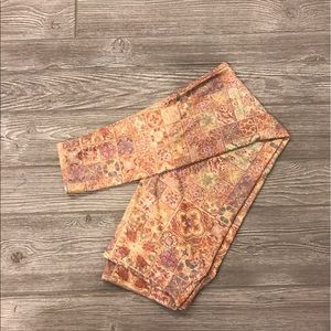 Lularoe Tall & Curvy leggings