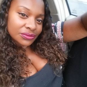 Meet your Posher, Lana