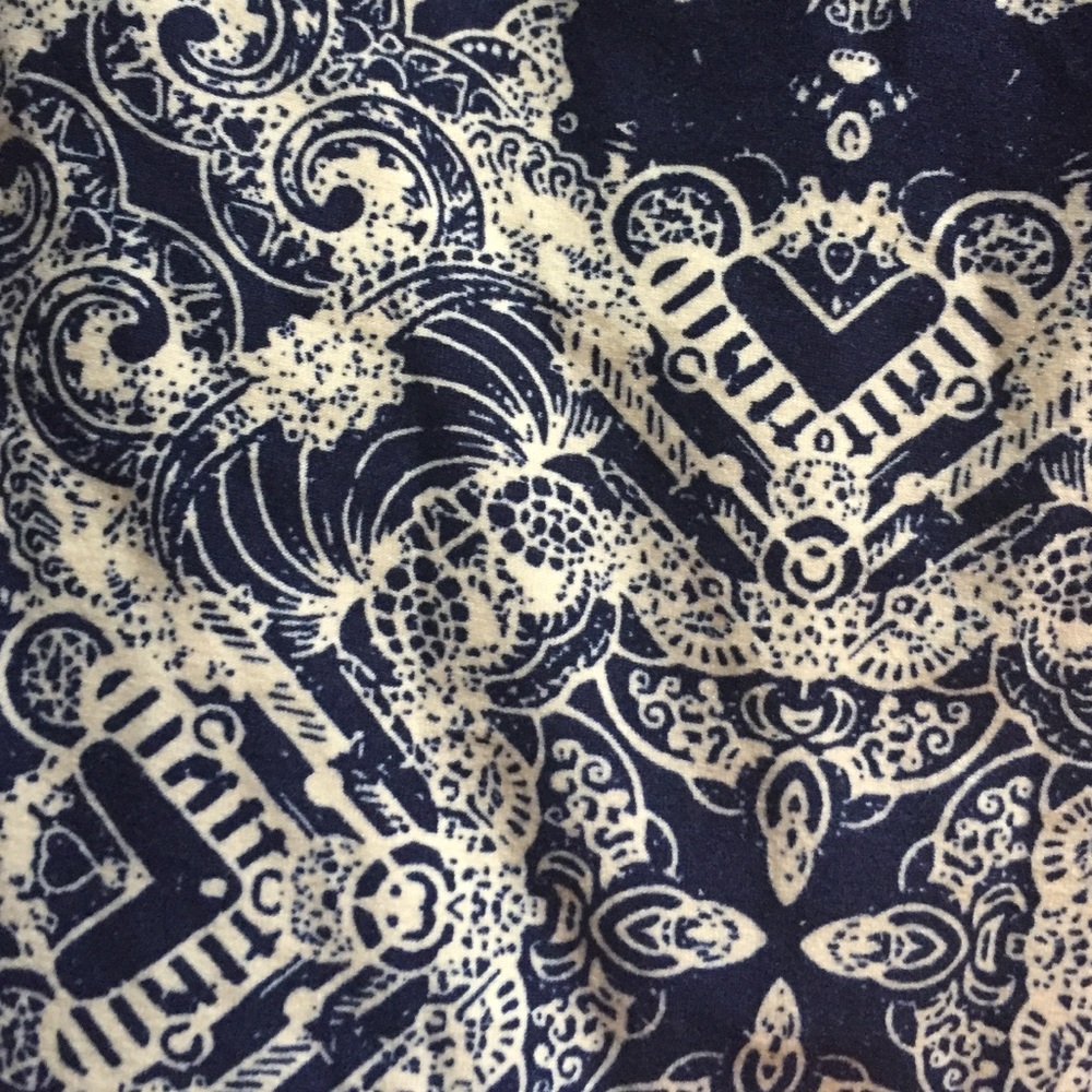 Lularoe tall curvy navy