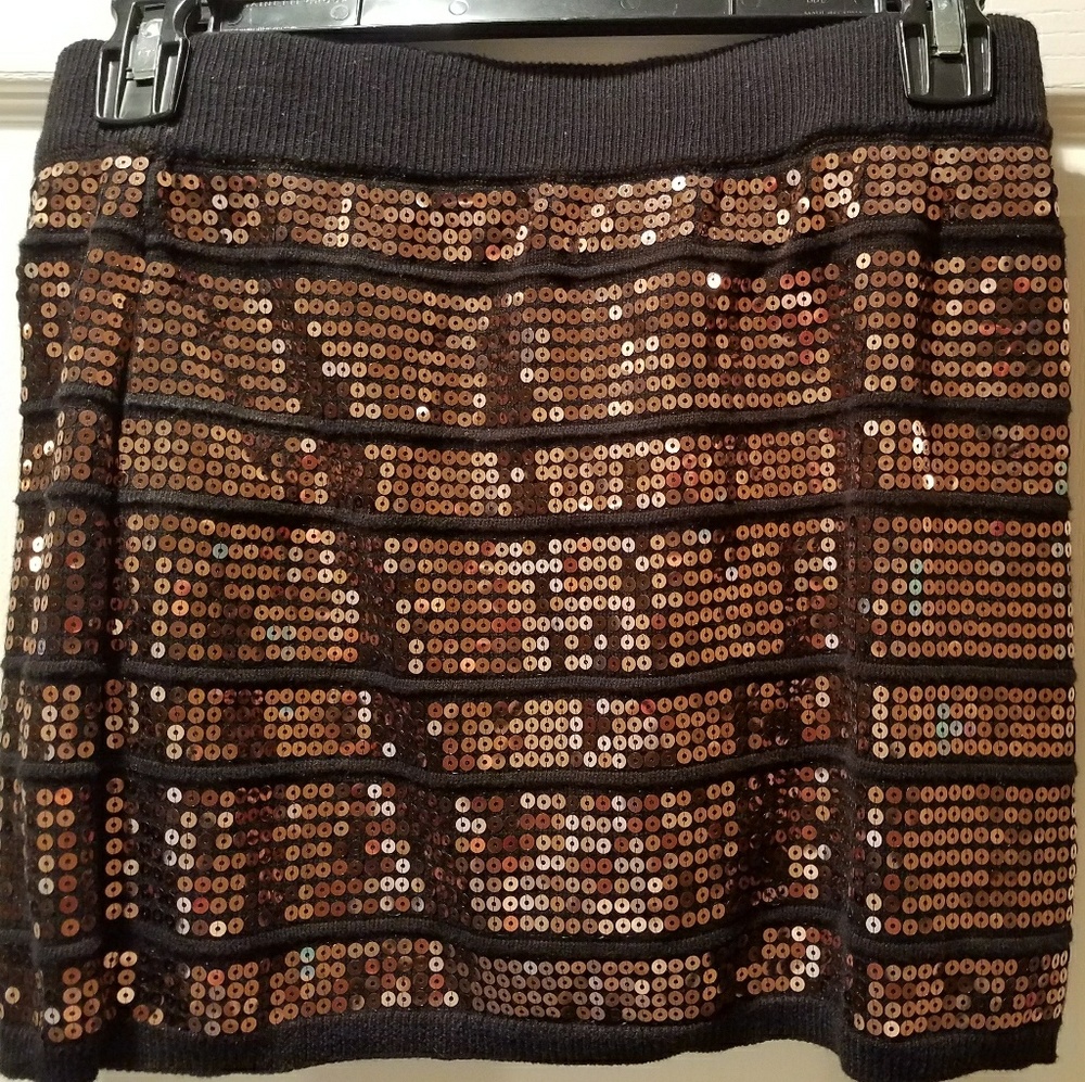 SOLD Mini skirt