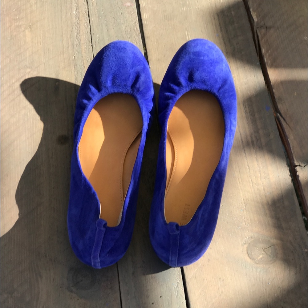 Nine West Cobalt Blue Flats Size 10.5