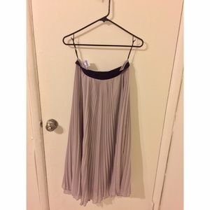 UNIQLO Beige/Nude Pleated Maxi Skirt