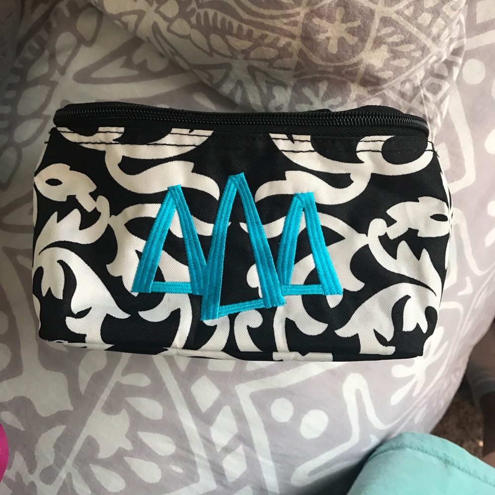 Tri delta makeup bag