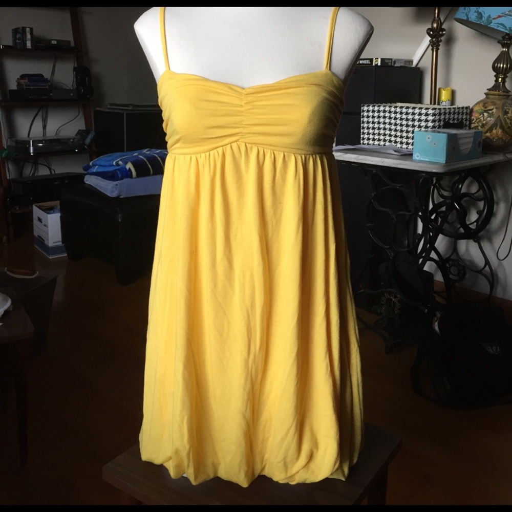 ✨Flash Sale✨Charlotte Russe yellow dress
