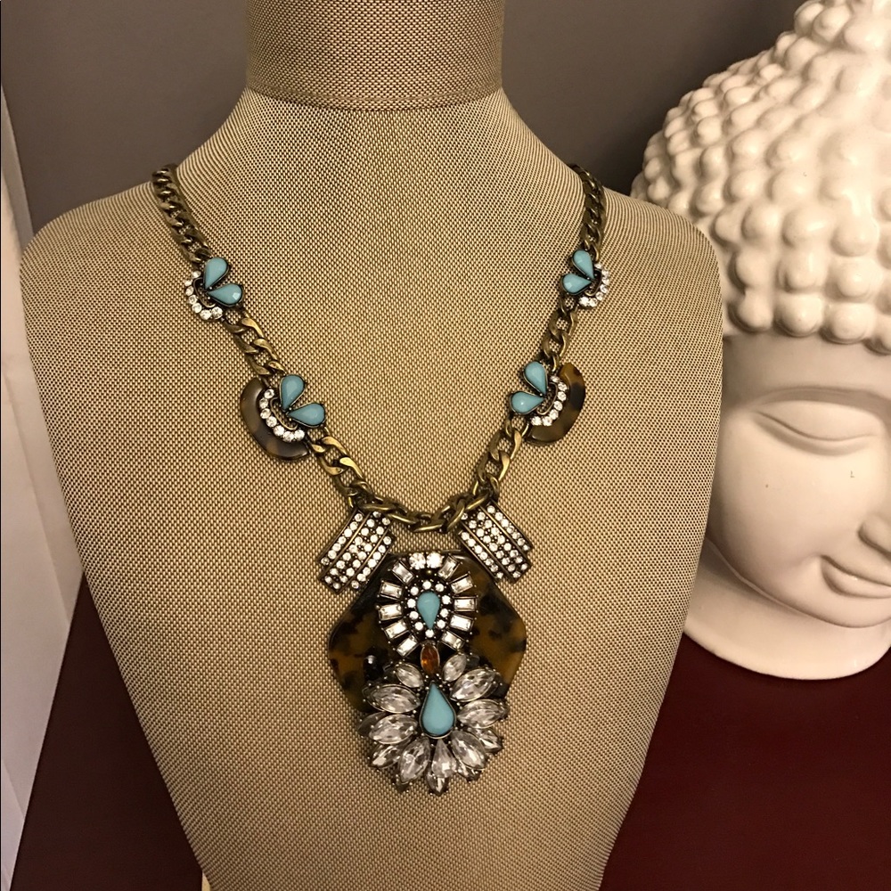 Tortoise shell statement necklace
