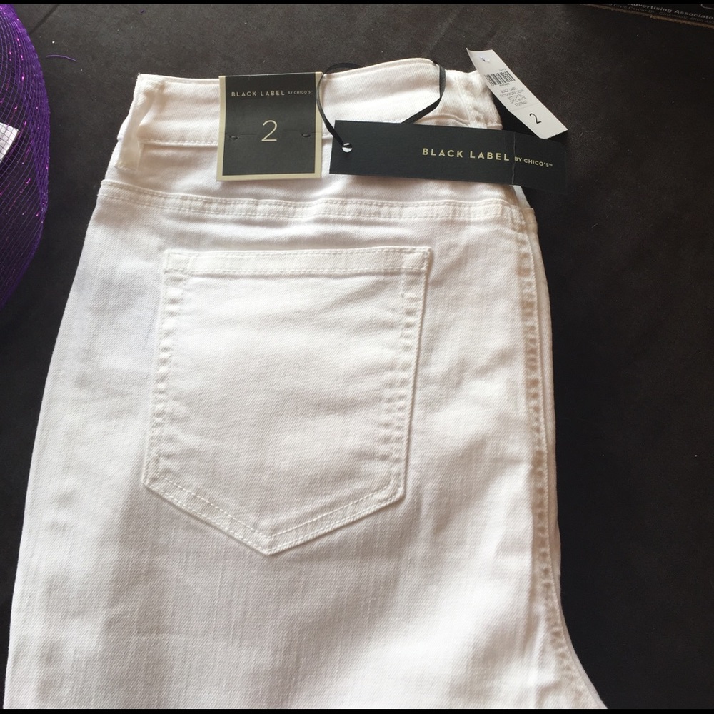 Black Label by Chicos white ankle denim