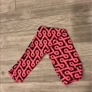 Breast cancer ribbon lularoe leggings