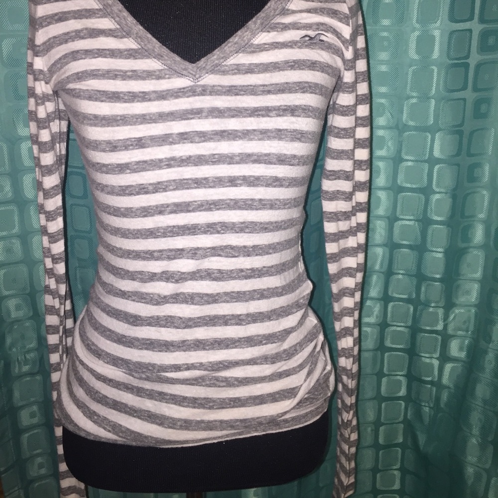 Hollister shirt