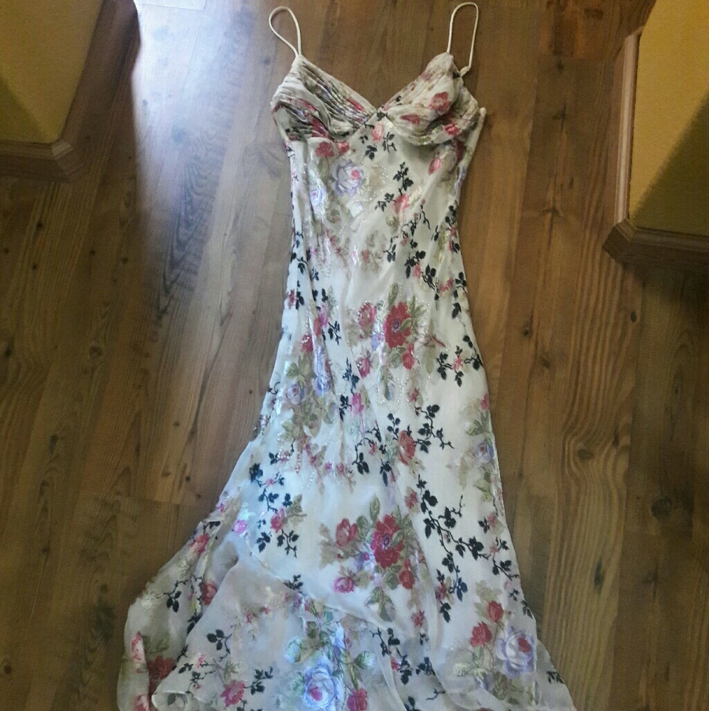 Gorgeous Betsey Johnson summer floral dress