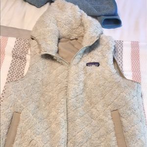 Patagonia Vest, reversible!