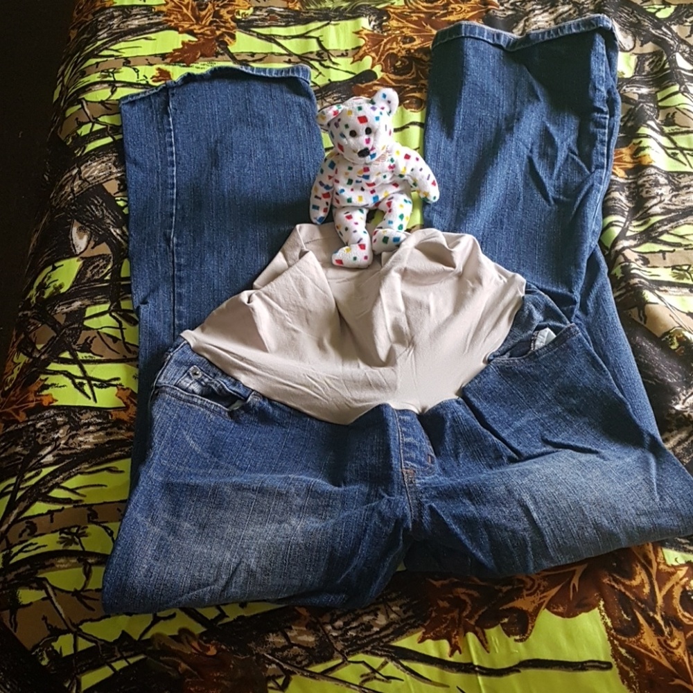 Maternity jeans
