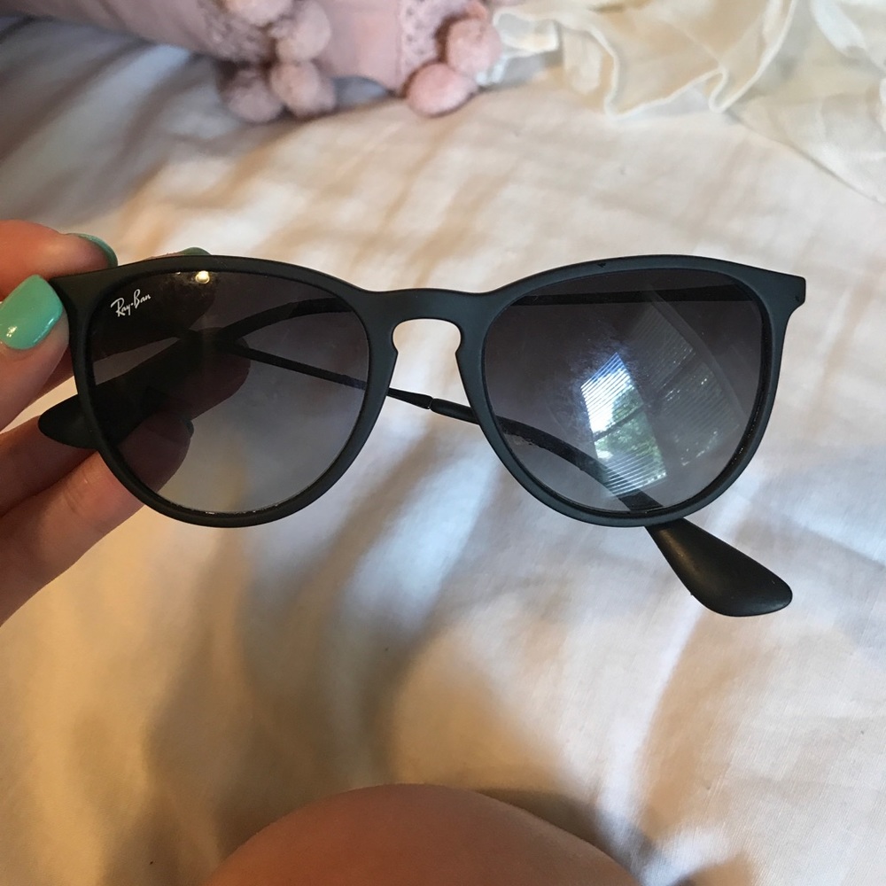 Black Erika Raybans
