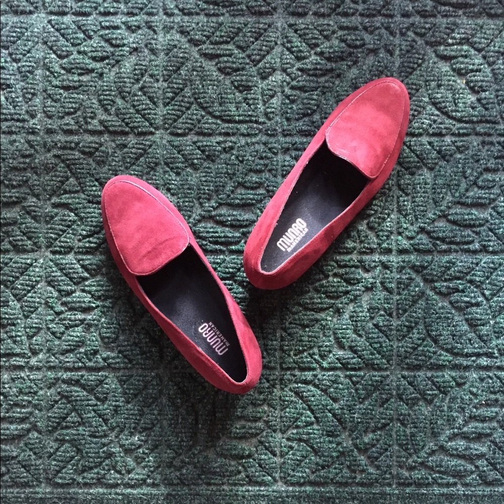 NWOB Burgundy suede loafers