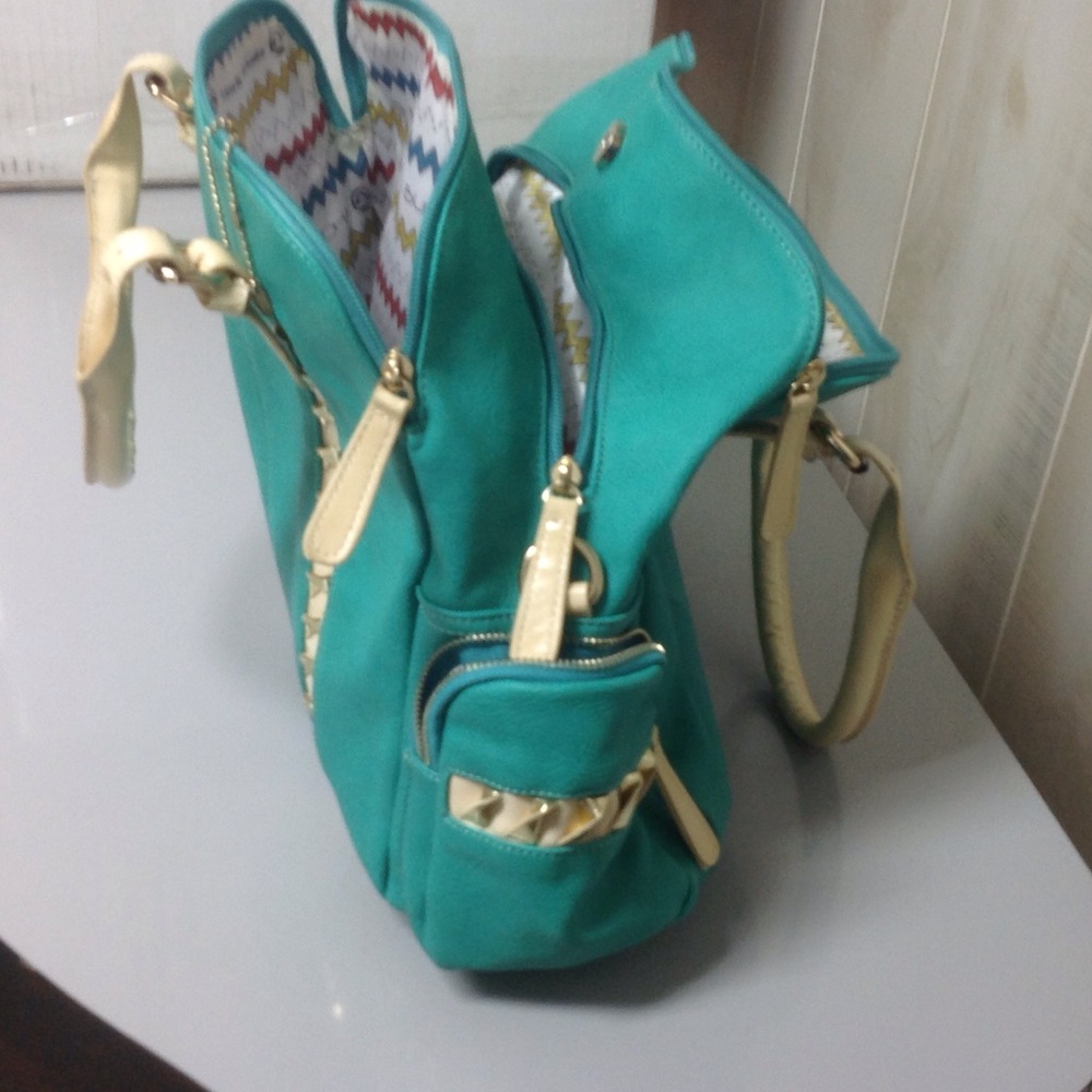 Bag - Picture 3 of 4