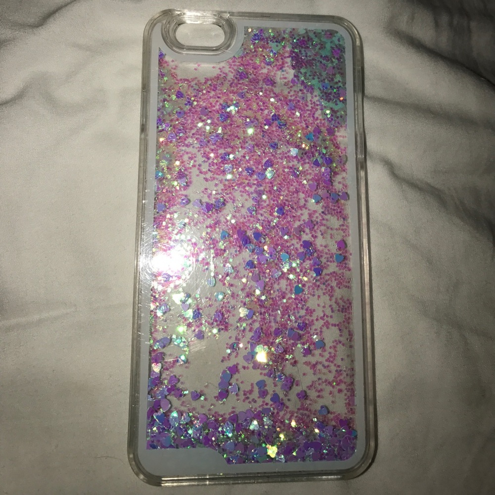 An adorable glitter case! iphone 6s plus