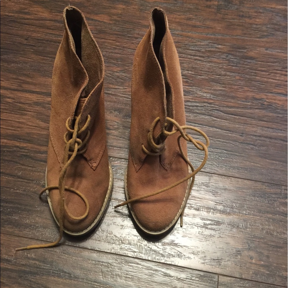 ALDO Ankle Heel Boots Size 40 GUC