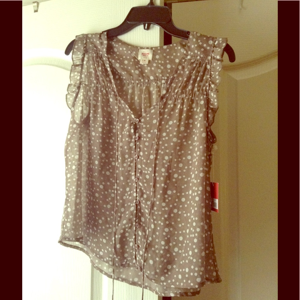 Gray Polka Dot Sleeveless Ruffle Top