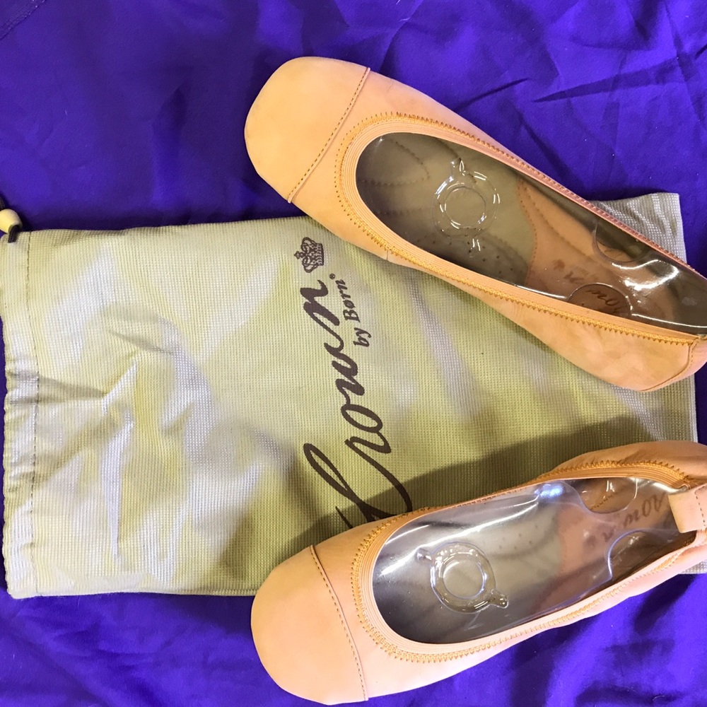 Brand new crown born flats size 7