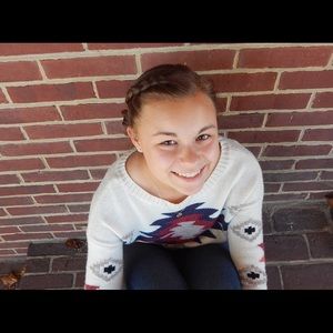 Meet your Posher, Makayla