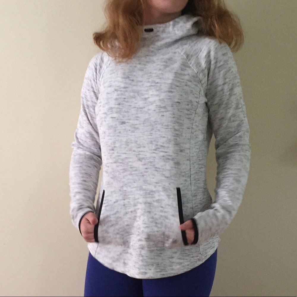 Workout sweatshirt