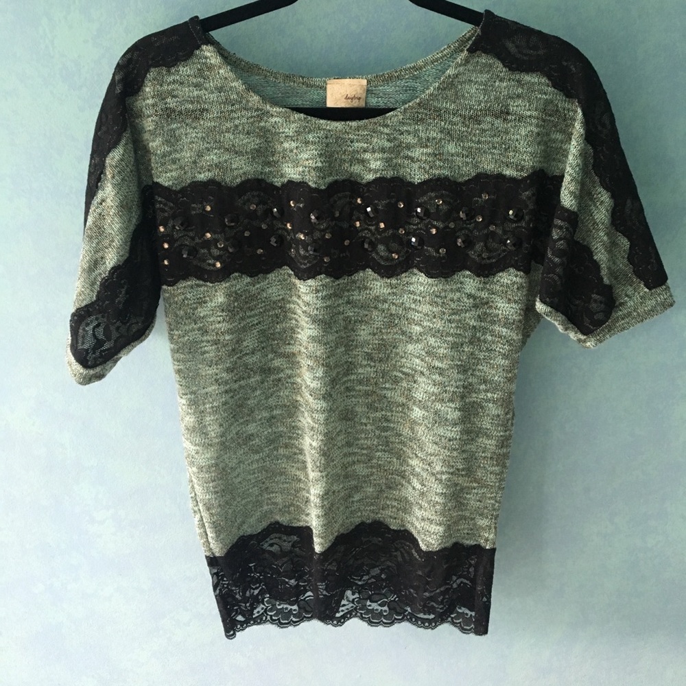 Short Sleeved Knit Sweater