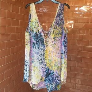 Multicolored blouse with lace up detail