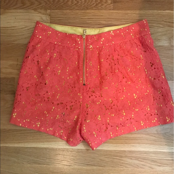 Coral shorts - Picture 2 of 2