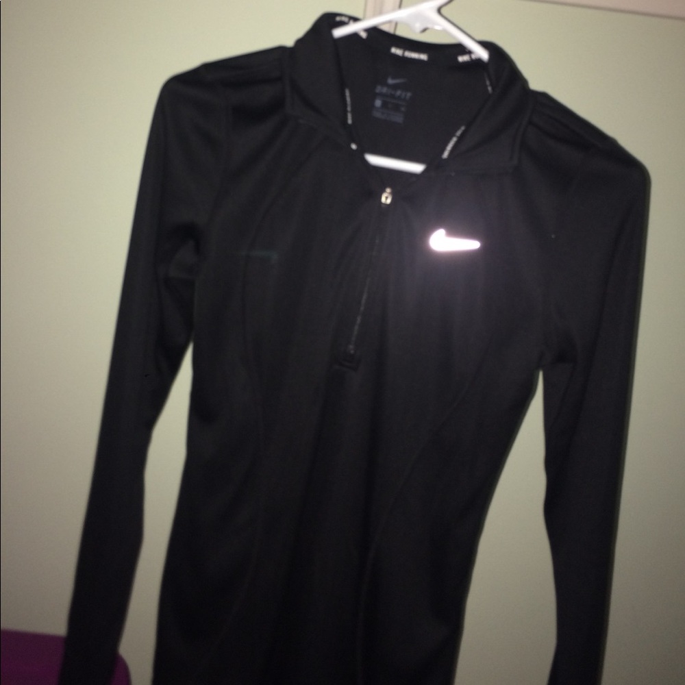 Nike dry fit running half zip up