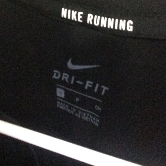 Nike dry fit running half zip up - Picture 2 of 4