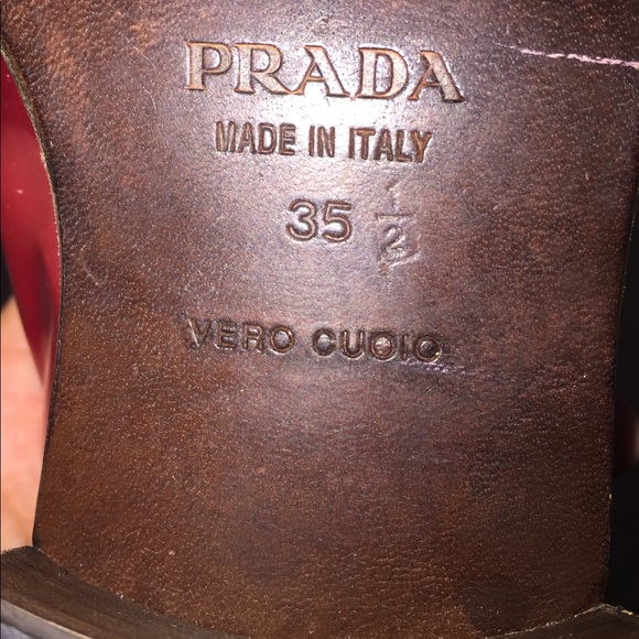 PRADA WOMENS LEATHER LOAFERS - Picture 4 of 4