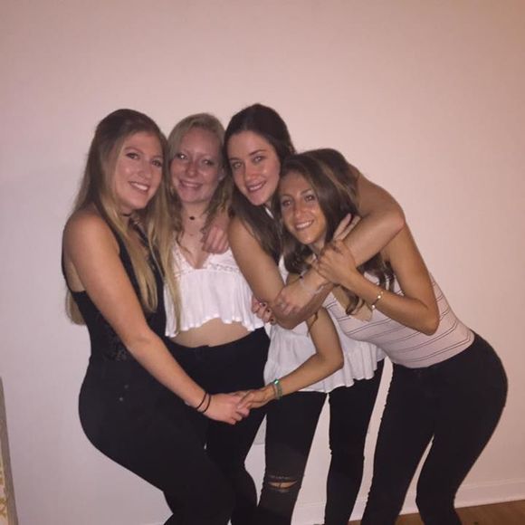 Meet your Posher, Casey - Picture 1 of 1