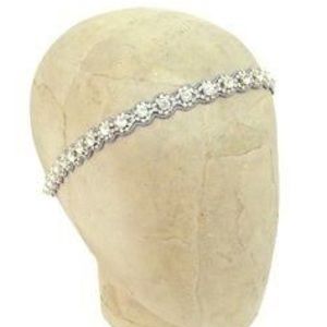NWT Deepa Gurnani Crystal Headband