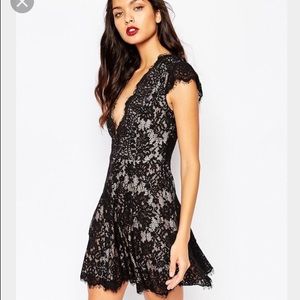 XS lace jetset diaries dress